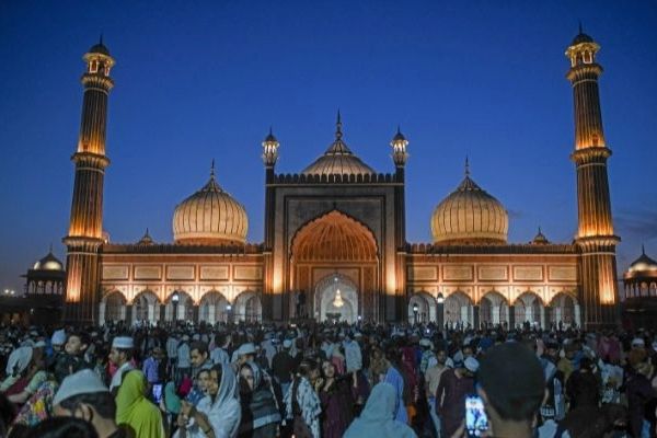 The Beauty of Ramadan: A Photo Gallery of Faith and Tradition