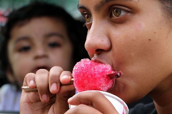 Capturing India's Scorching Summer: A Pictorial Journey