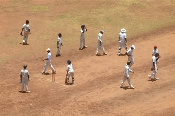 In the Glow of the Sun: Bangalore's Zero Shadow Day in Mesmerizing Photos