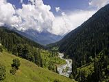 Praising the Beauty of Lidder Valley