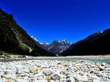 Safe Escape Into  Nature In India For Solo Women Travellers 