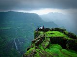 Backpacker Holiday Destinations In Maharashtra