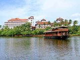 All You Need To Know About Ashtamudi Lake In Kerala