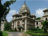 Ahmedabad To Vadodara – How About Relishing The Beauty Alongside Vishwamitri River?