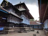 Thirunavaya Temple – Where Goddess Lakshmi Worshipped Lord Vishnu