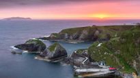 Complete Travel guide to the most beautiful place in Ireland! Dunquin Pier 