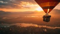 Experience Srinagar From Above With Paragliding And Hot Air Ballooning This July