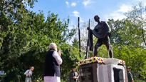 PM Modi’s Historic Visit to Ukraine: A Tribute to Mahatma Gandhi’s Statue in Kyiv