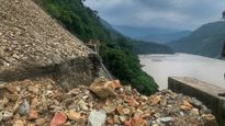 Red Alert Issued in Sikkim: Landslides Cut Off Mangan District, Flood Warnings Disrupt Life