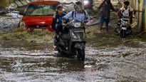 Heavy Rain Floods Bengaluru's Hennur, Sarjapur & Marathahalli; IMD Warns of More Rains Ahead