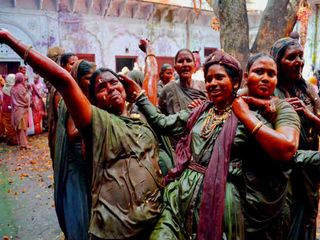 Widows Play Holi Vrindavan Starting New Tradition 000159 Pg