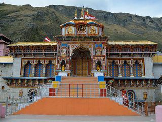 Interesting Facts Aboutbadrinath Temple Hindi
