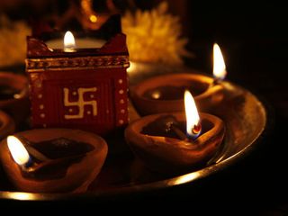 Diwali Melas In Delhi Hindi