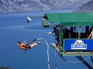 Try These 5 Experiences Bungee Jumping India