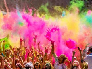 Places Celebrate Holi India 