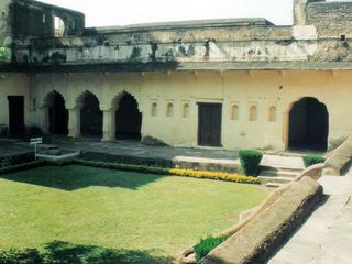 Places Visit Islamnagar Madhya Pradesh Hindi