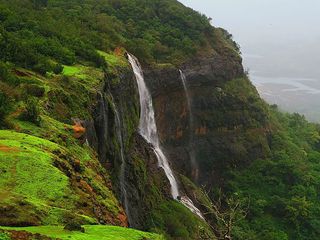 Places Visit Near Nashik Hindi