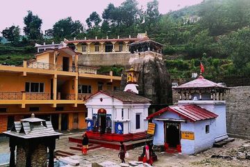 Vishwanath Mandir In Guptkashi In Hindi