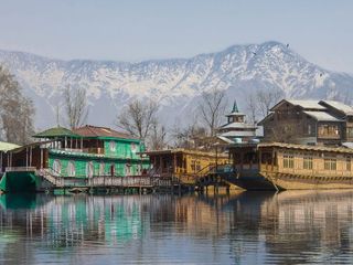 Irctc Offers 6 Days Kashmir Heaven On Earth Tour Package Know Dates Route Maps Cost And How T