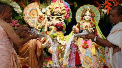 Vrindavan Travelling On Janmashtami Include These Places In The Trip Within 150 Km