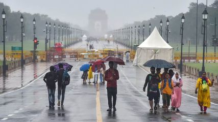 Pollution Level In Delhi Mumbai Improved Due To Rain But Temperature Will Fall