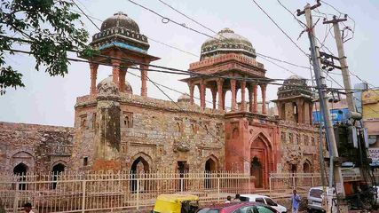 Delhi History Jahaz Mahal Not In Madhya Pradesh Guest House For Foreign Guests