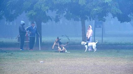 Weather Update Kolkata Coldest Morning Of Season Westerly Winds Increase Cold In Patna