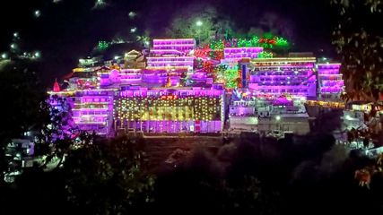 Vaishno Devi Devotees Will Not Have To Climb Stairs Shrine Board Is Installing Escalator