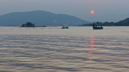 Rajasthan Udaipur Was Drowned Due To Flood In Pichola Lake Interesting Fact