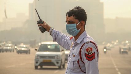 Rakshabandhan Noida Traffic Police Gift No Challan Will Issue Even After Breaking Traffic Rules