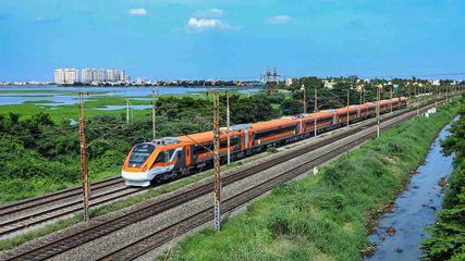 st Vande Bharat Metro Will Run From Vadodara To Ahmedabad Vande Bharat Express Will Have 24 Coaches