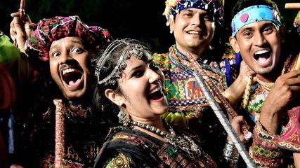 Visit These Places In Delhi For Ahmedabad Like Garba Dandiya Nights On Navratri 