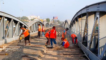 Vadodara Jetalpur And Lalbagh Bridges Traffic Restrictions Imposed Know Why And For How Long