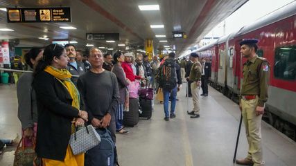 Instead Of Surat Trains Will Run From Udhna Station Till March 31 Know Full List Of Trains Here