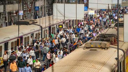 Mumbai To Rajkot Western Railway Summer Special Tejas Superfast For Summer Holidays
