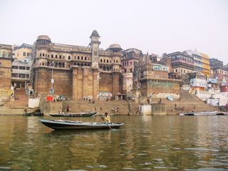 Travel to the 5 Oldest Cities of India
