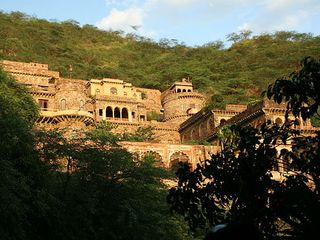 6 Weekend Getaways Around Gwalior