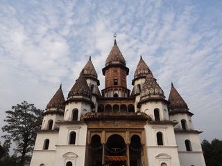 10 Uniquely Designed Temples in West Bengal