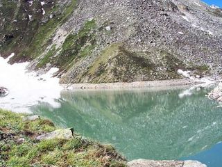 Satopanth Tal: A Triangular Lake
