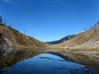 An Enchanting Lake Trek In The Towering Himalayas