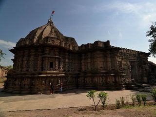 The Forgotten Temple Of Koppeshwara In Khidrapur