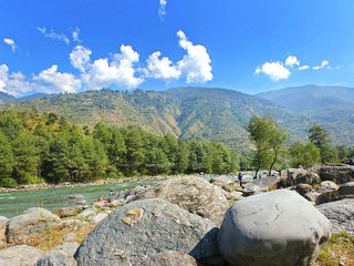 A Quaint Town On The Banks Of River Beas In Himachal Pradesh