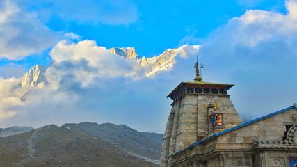 Kedarnath Breaking News About Yatra Registration Suspended Till May 8