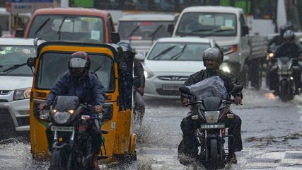 Weather Alert: IMD Predicts Heavy Rainfall For Tamil Nadu And Puducherry