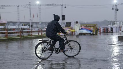 Hyderabad Weather Alert: Thunderstorms, Lightning Likely Till April 9 Across Telangana