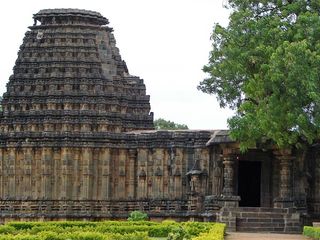 ದೇವಾಲಯಗಳ ತವರು ಇದು...ಕೈ ಮುಗಿದು ಒಳಗೆ ಬನ್ನಿ...