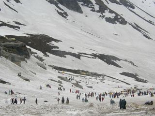 ಪ್ರಕೃತಿಯ ಮಡಿಲಿನಲ್ಲೊ೦ದು ಅಪ್ಯಾಯಮಾನವಾದ ಚಾರಣ, ಕುಲ್ಲು ಕಣಿವೆ