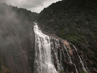 ಒಂದು ದಿನದ ಪ್ರವಾಸಕ್ಕೆ ಬೆಂಗಳೂರಿನಿಂದ ಉಂಚಳಿ ಜಲಪಾತದಡೆಗೆ ಪಯಣ