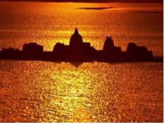 ಎಂಟು ತಿಂಗಳು ನೀರಿನಲ್ಲಿಯೇ ಇರುವ ದೇವಾಲಯವಿದು.....