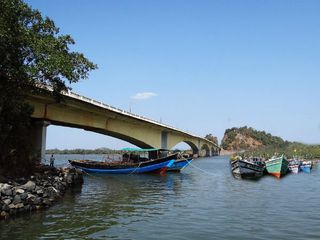 ಬಂದರು ಮಾತ್ರವಲ್ಲ, ಕಾರವಾರದಲ್ಲಿ ಸುತ್ತಾಡಲು ಏನೆಲ್ಲಾ ಇದೆ ಒಮ್ಮೆ ನೋಡಿ